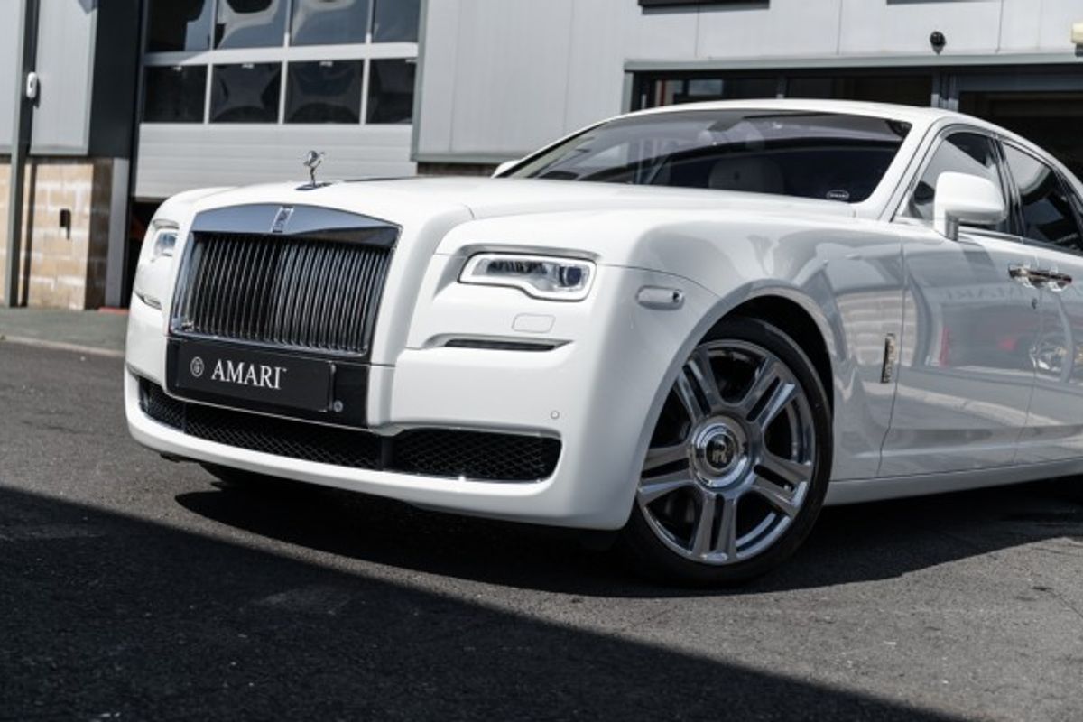 ROLLS-ROYCE GHOST SALOON 6.6 V12 SWB 4DR AUTOMATIC