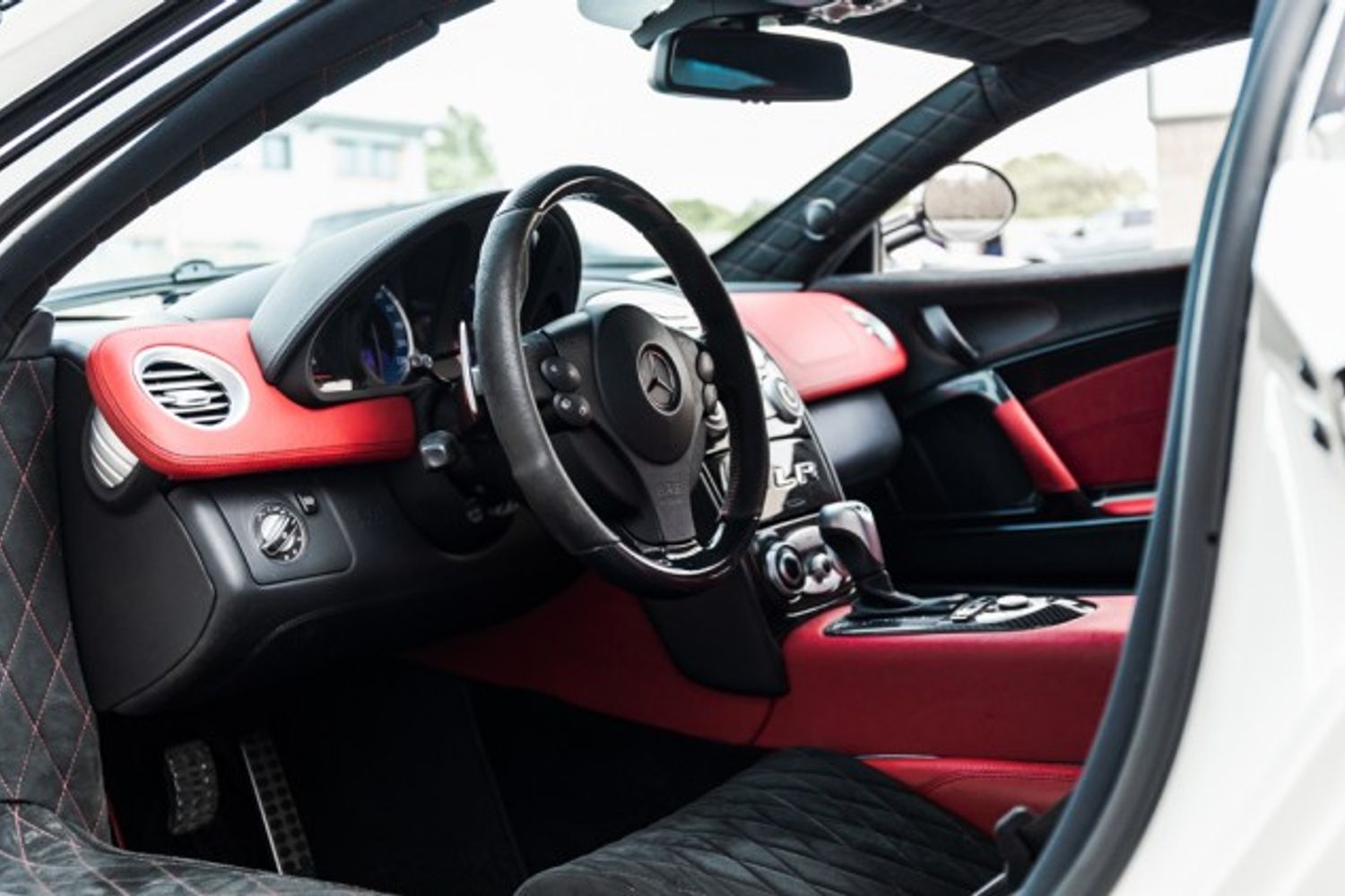 MERCEDES-BENZ SLR COUPE 5.4 MCLAREN 2DR AUTOMATIC
