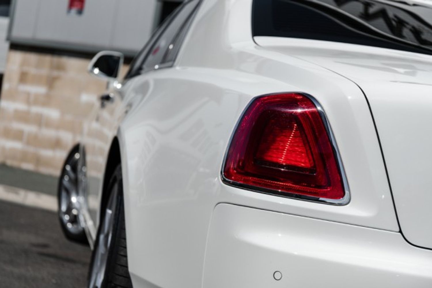 ROLLS-ROYCE GHOST SALOON 6.6 V12 SWB 4DR AUTOMATIC