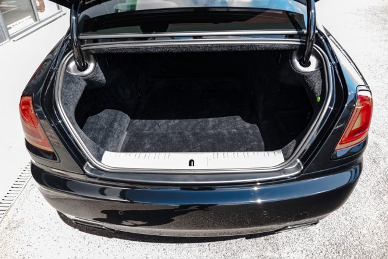 ROLLS-ROYCE WRAITH COUPE Black Badge 6.6 V12
