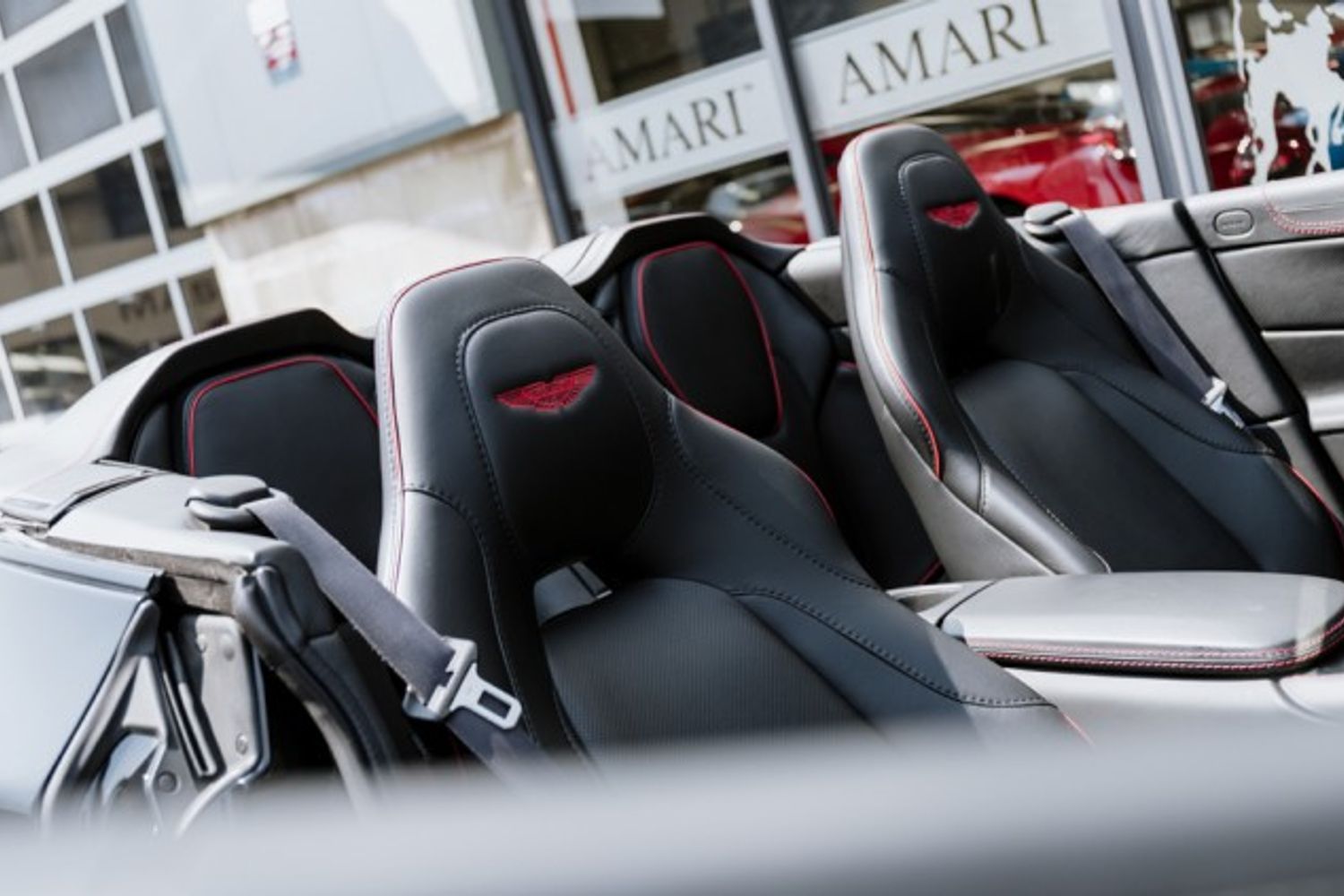 ASTON MARTIN VANQUISH CONVERTIBLE 5.9 V12 2DR AUTOMATIC