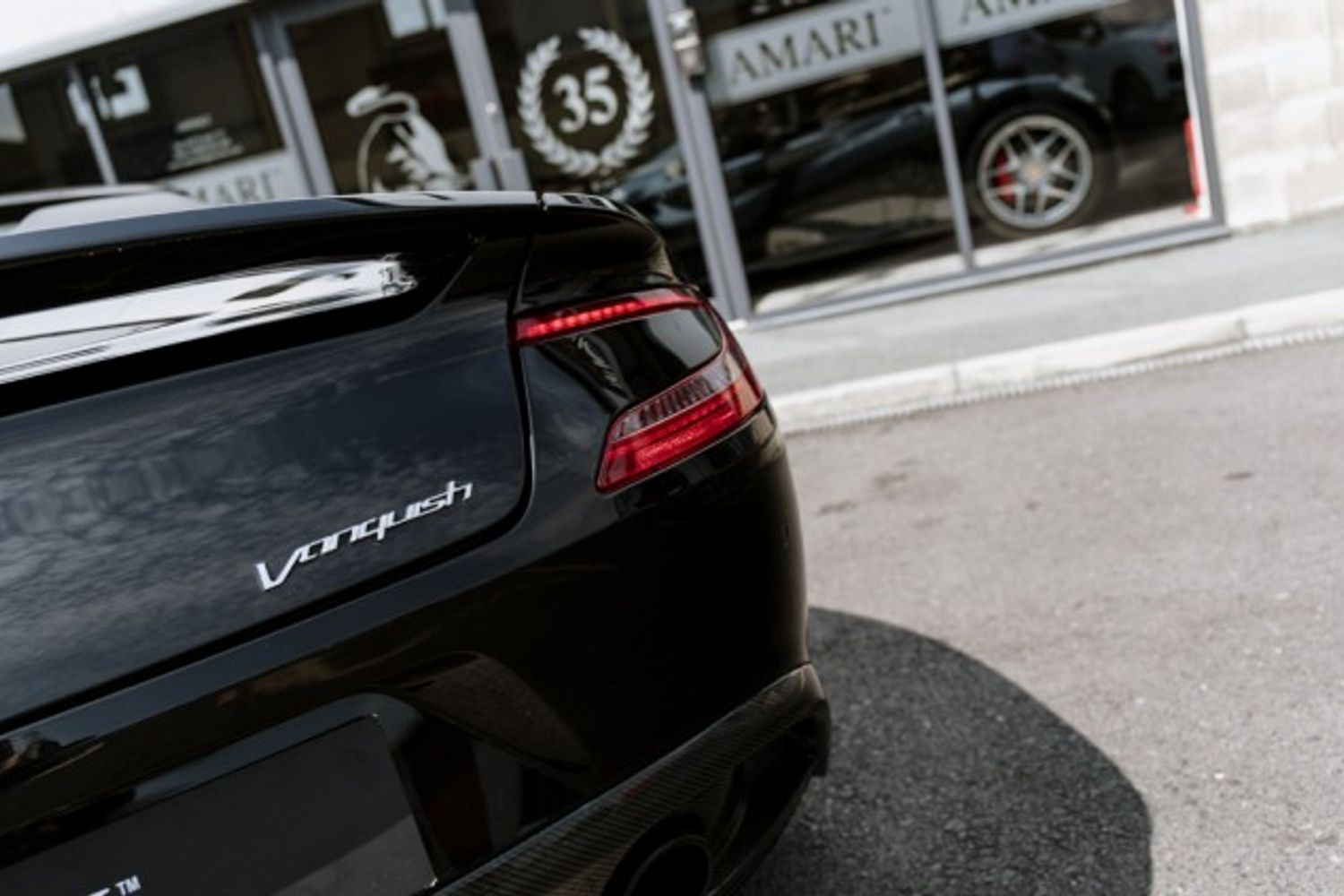 ASTON MARTIN VANQUISH CONVERTIBLE 5.9 V12 2DR AUTOMATIC