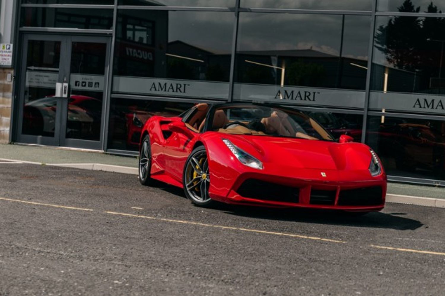 FERRARI 488 CONVERTIBLE 3.9 SPIDER 2DR SEMI AUTOMATIC