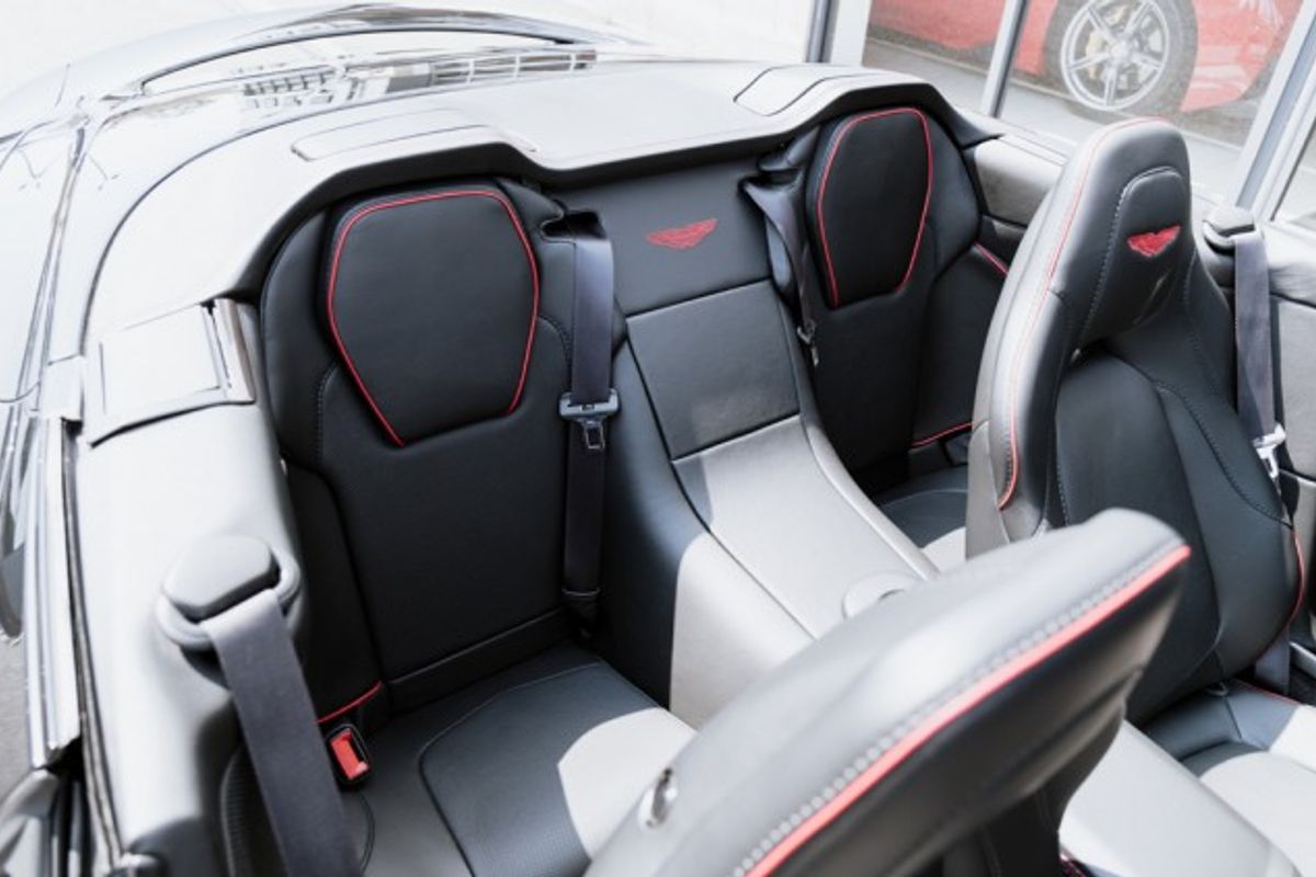ASTON MARTIN VANQUISH CONVERTIBLE 5.9 V12 2DR AUTOMATIC