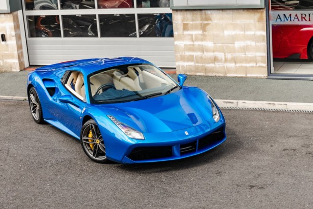 FERRARI 488 CONVERTIBLE 3.9 SPIDER 2DR SEMI AUTOMATIC