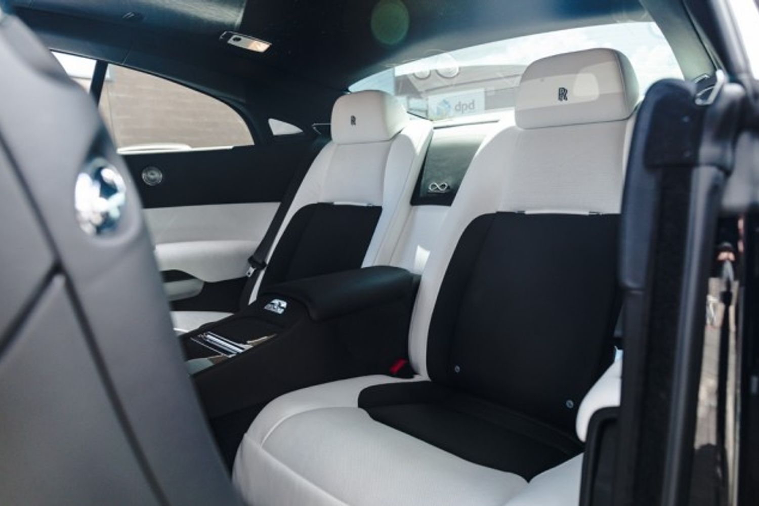 ROLLS-ROYCE WRAITH COUPE Black Badge 6.6 V12