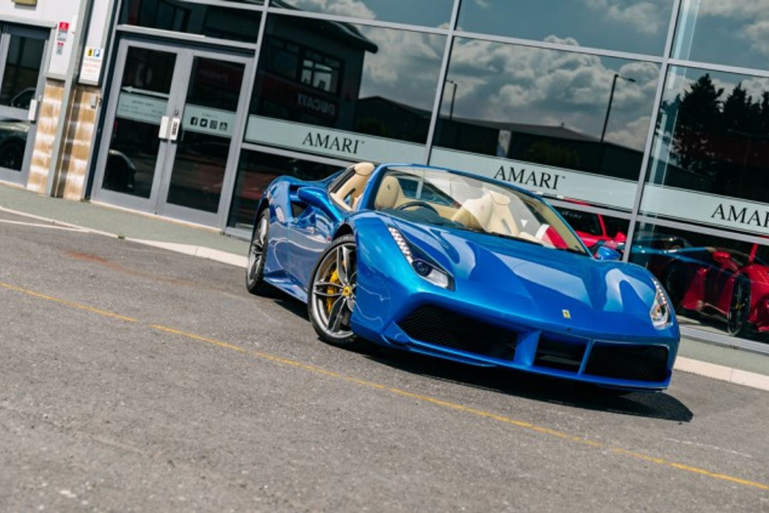 FERRARI 488 CONVERTIBLE 3.9 SPIDER 2DR SEMI AUTOMATIC