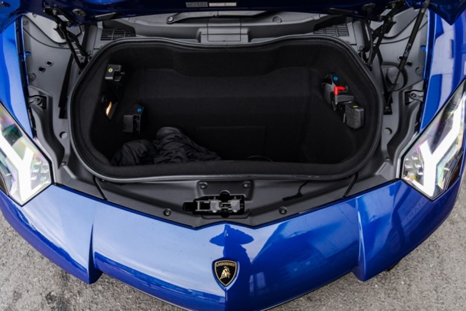 LAMBORGHINI AVENTADOR CONVERTIBLE 6.5 LP 750-4 SUPERVELOCE ROADSTER 2DR SEMI AUTOMATIC