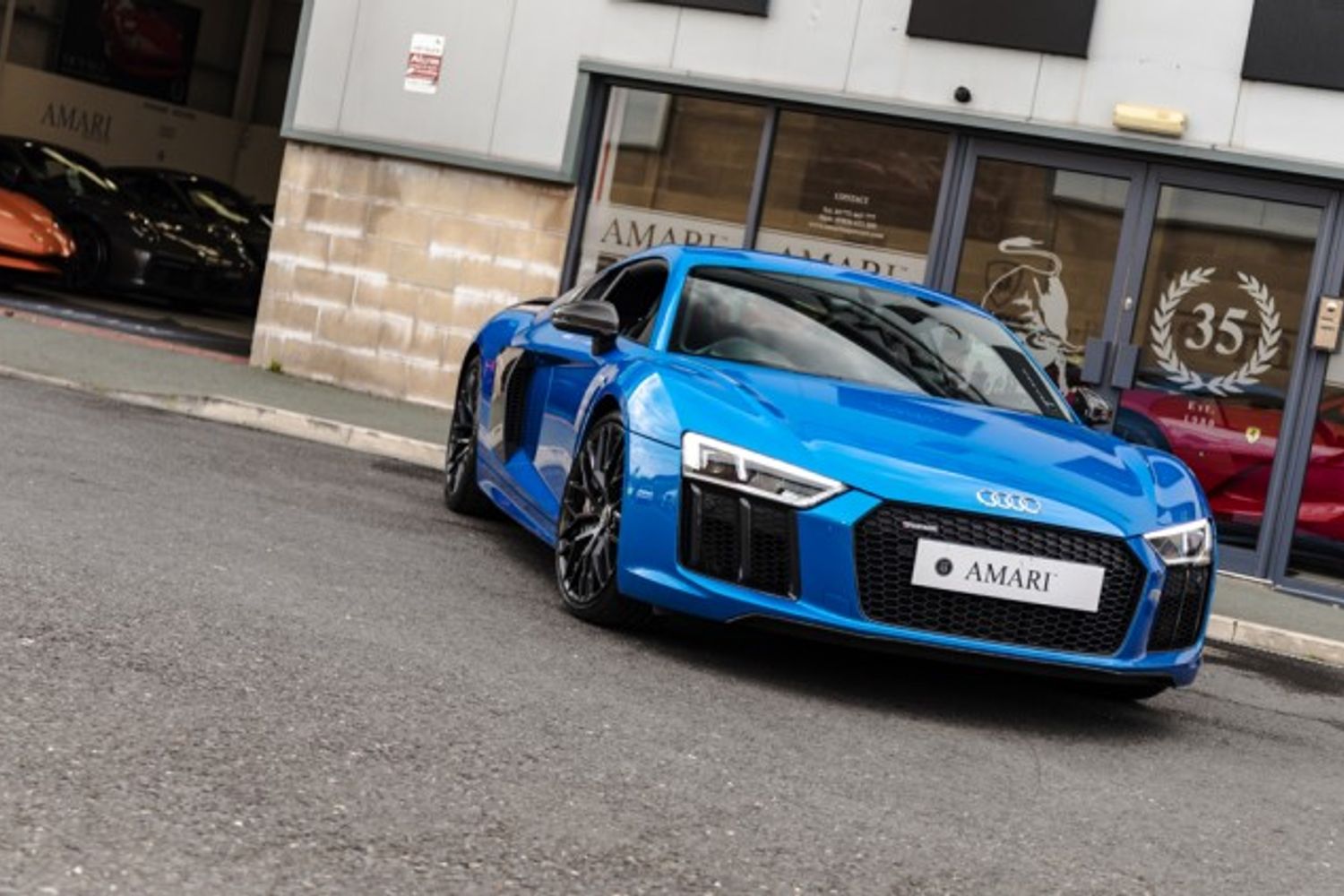 AUDI R8 COUPE 5.2 V10 PLUS QUATTRO 2DR SEMI AUTOMATIC
