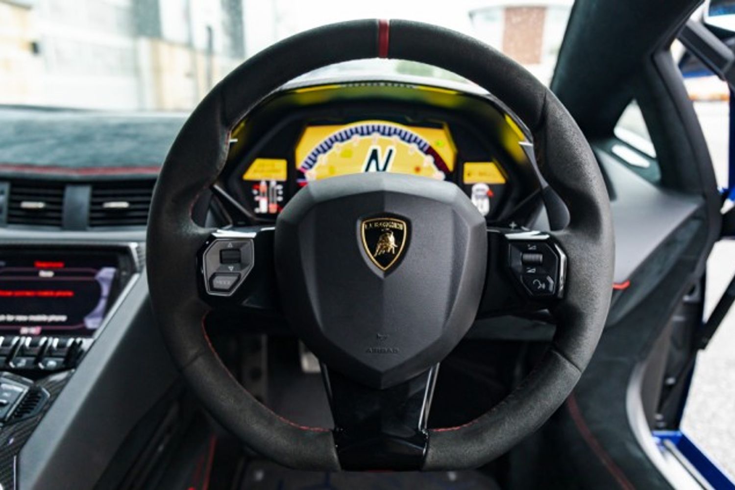 LAMBORGHINI AVENTADOR CONVERTIBLE 6.5 LP 750-4 SUPERVELOCE ROADSTER 2DR SEMI AUTOMATIC