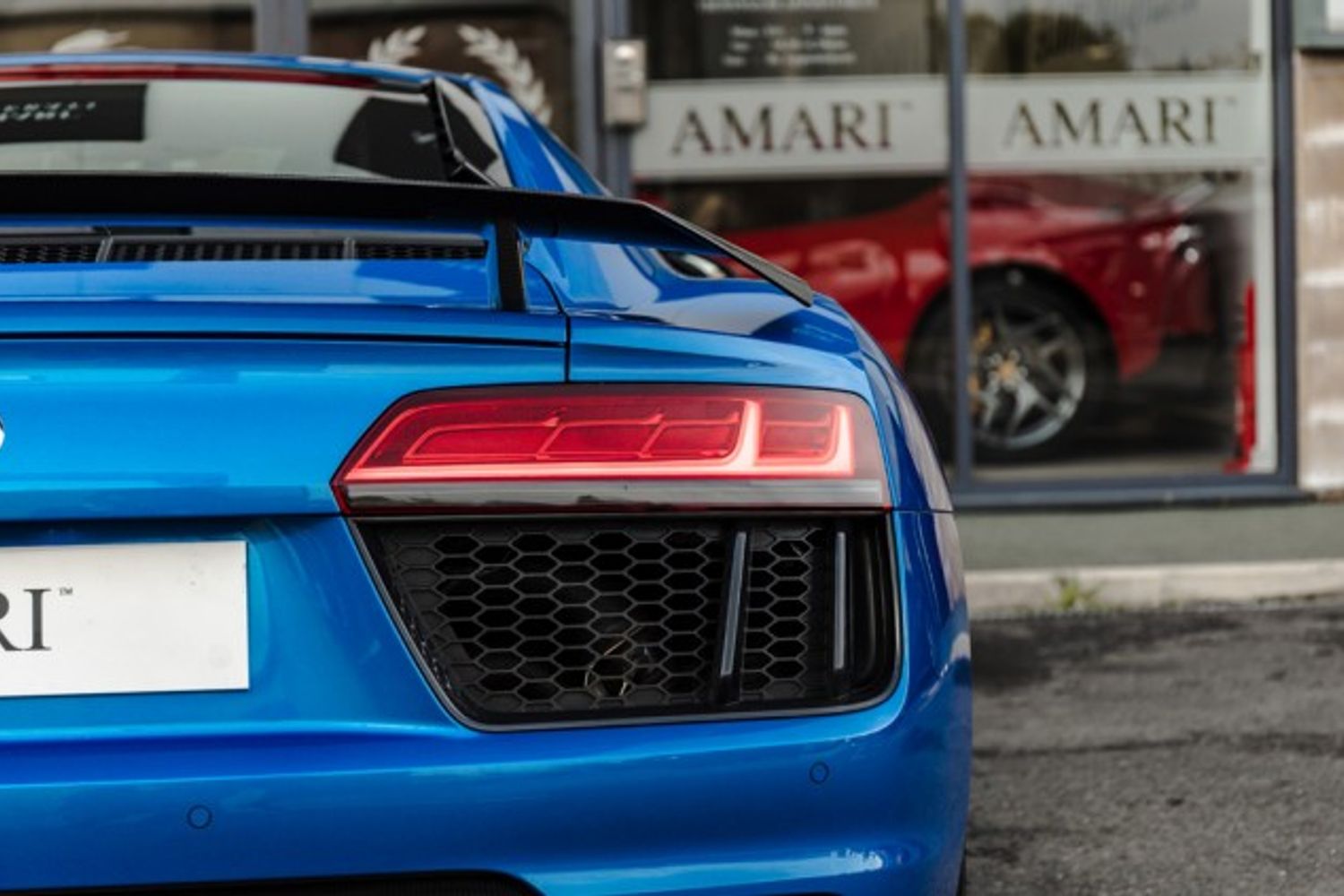 AUDI R8 COUPE 5.2 V10 PLUS QUATTRO 2DR SEMI AUTOMATIC