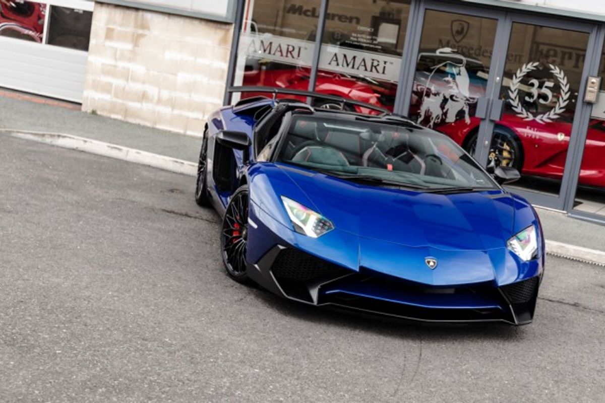 LAMBORGHINI AVENTADOR CONVERTIBLE 6.5 LP 750-4 SUPERVELOCE ROADSTER 2DR SEMI AUTOMATIC