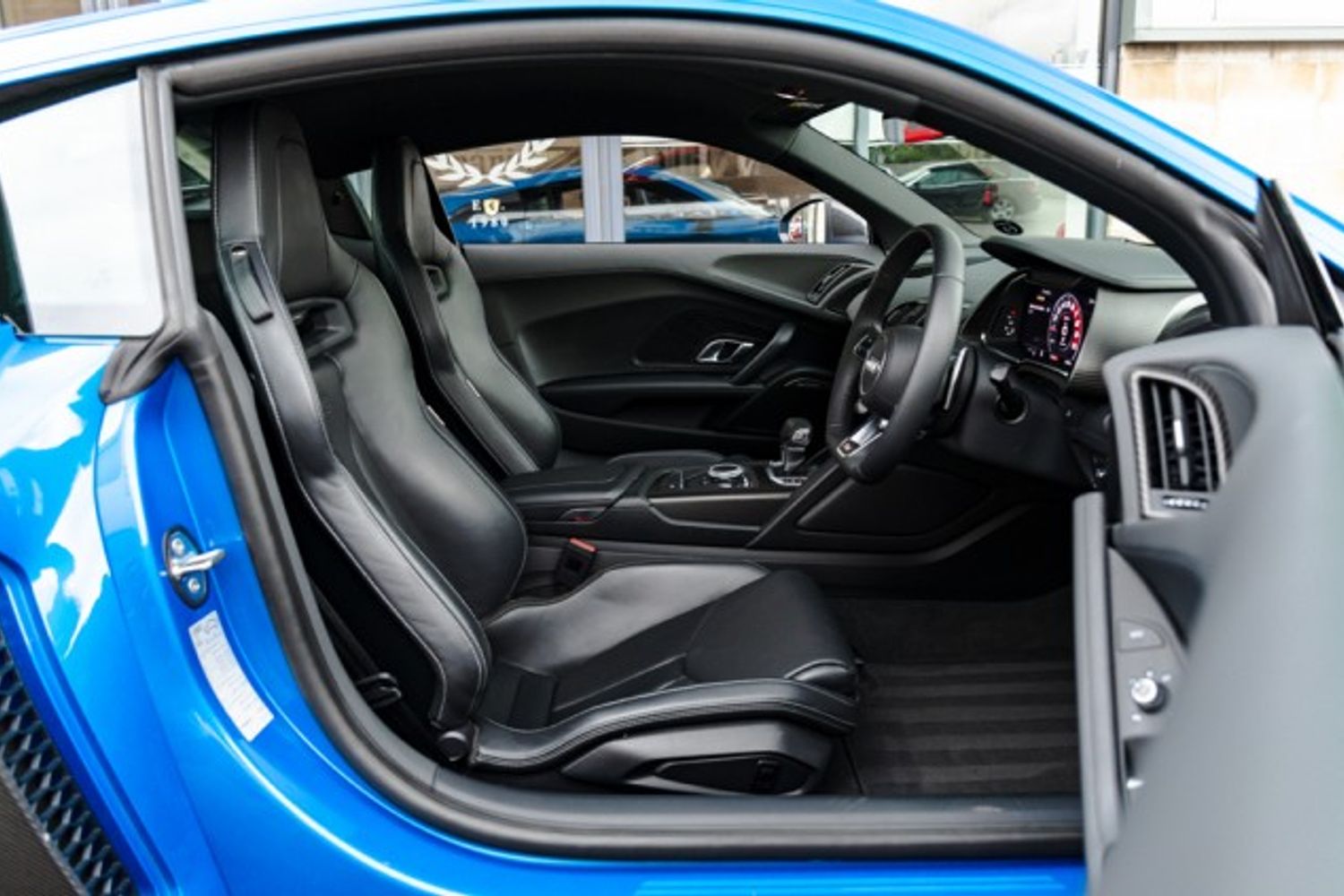 AUDI R8 COUPE 5.2 V10 PLUS QUATTRO 2DR SEMI AUTOMATIC