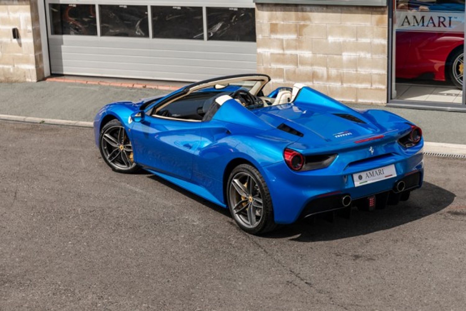 FERRARI 488 CONVERTIBLE 3.9 SPIDER 2DR SEMI AUTOMATIC
