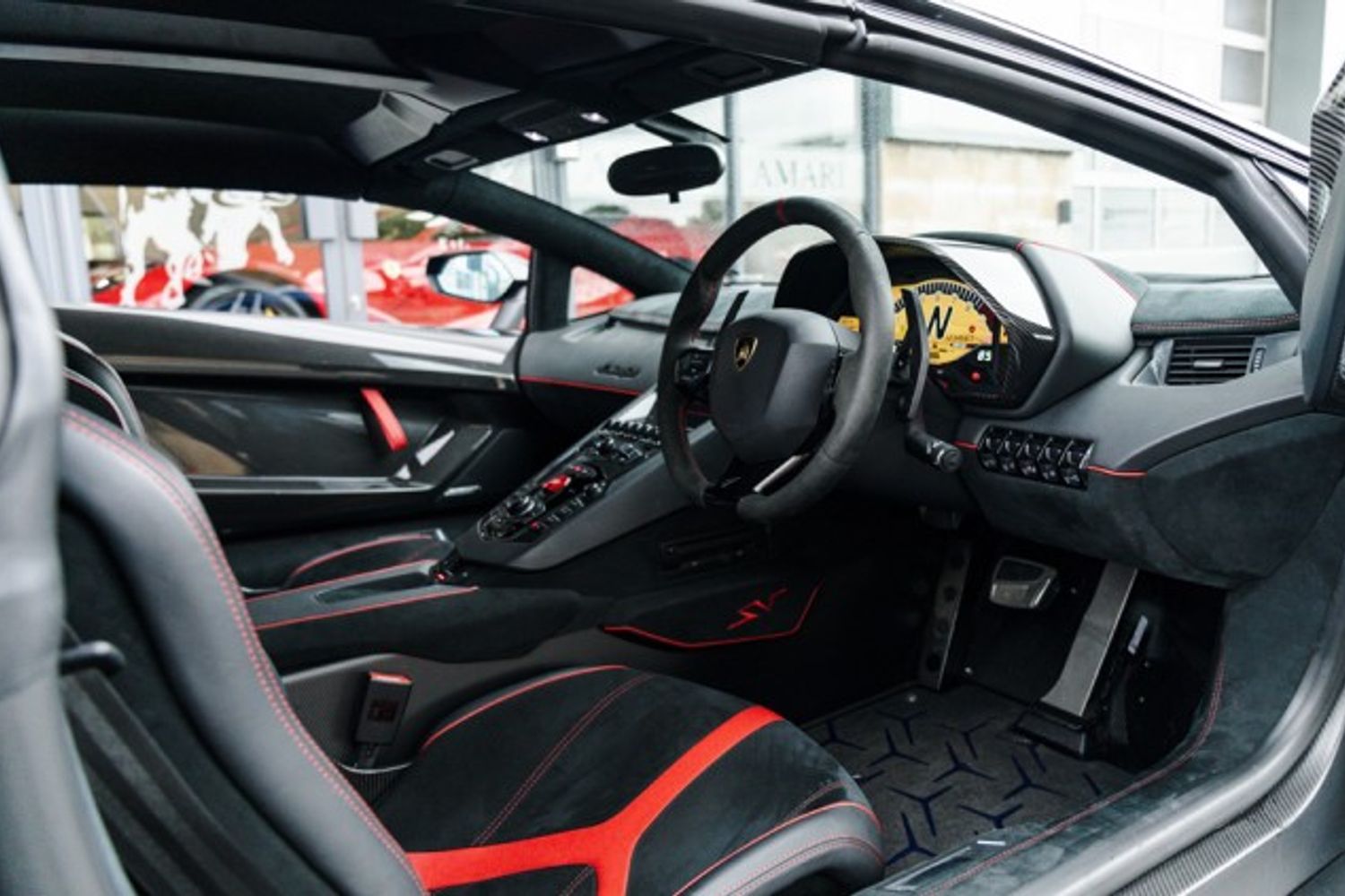 LAMBORGHINI AVENTADOR CONVERTIBLE 6.5 LP 750-4 SUPERVELOCE ROADSTER 2DR SEMI AUTOMATIC