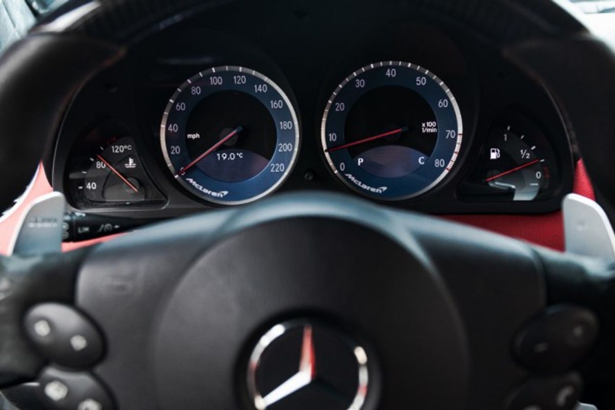 MERCEDES-BENZ SLR COUPE 5.4 MCLAREN 2DR AUTOMATIC