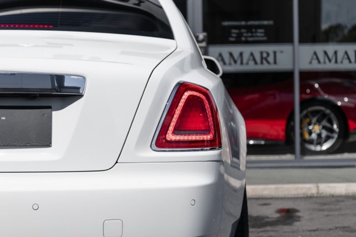 ROLLS-ROYCE GHOST SALOON 6.6 V12 SWB 4DR AUTOMATIC