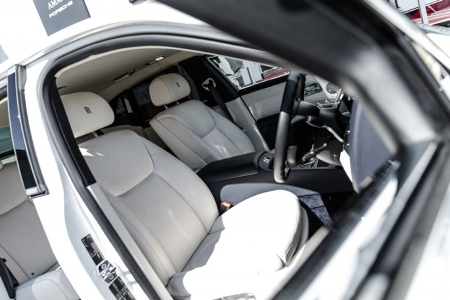 ROLLS-ROYCE GHOST SALOON 6.6 V12 SWB 4DR AUTOMATIC