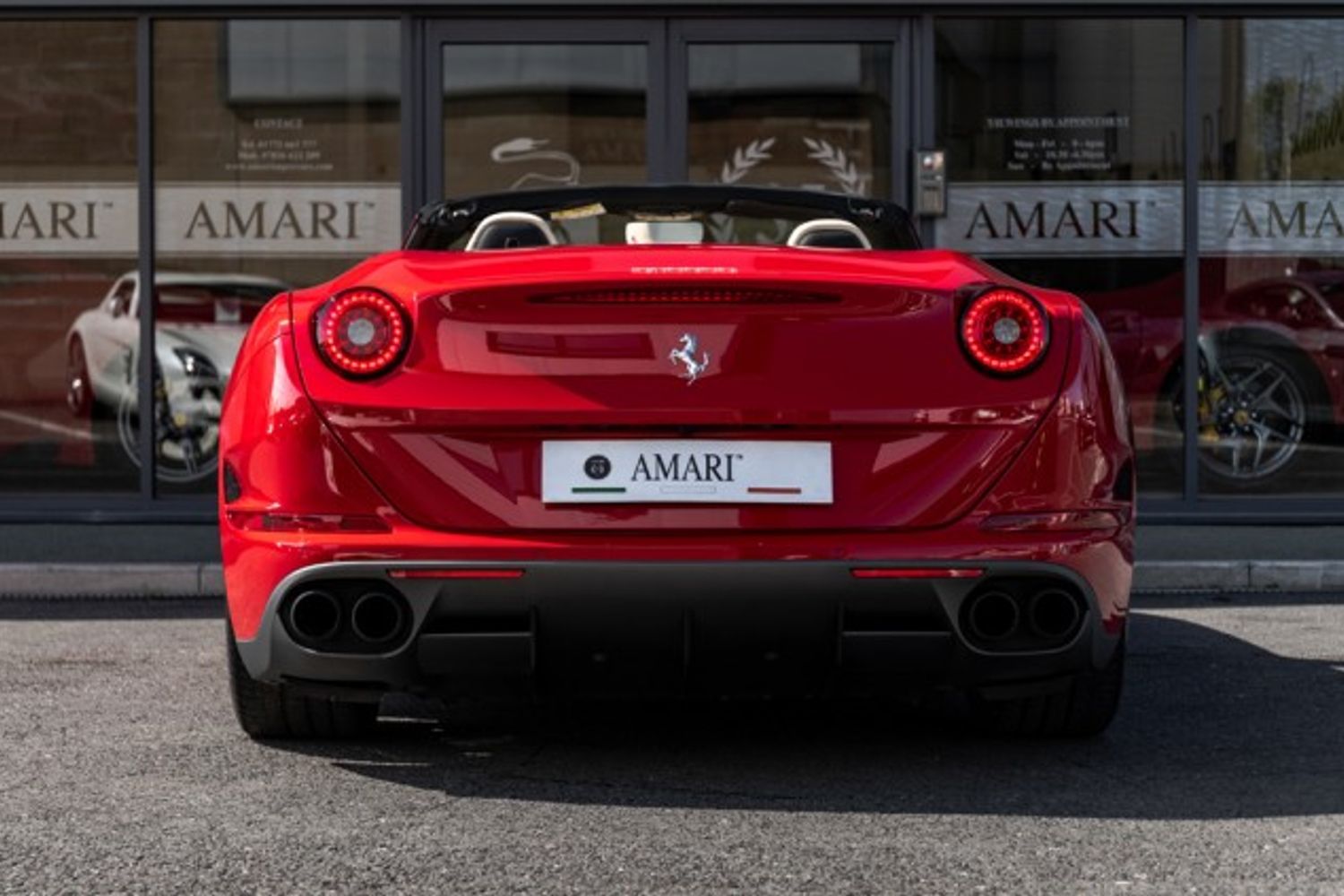 FERRARI CALIFORNIA CONVERTIBLE 3.9 DD 2DR SEMI AUTOMATIC