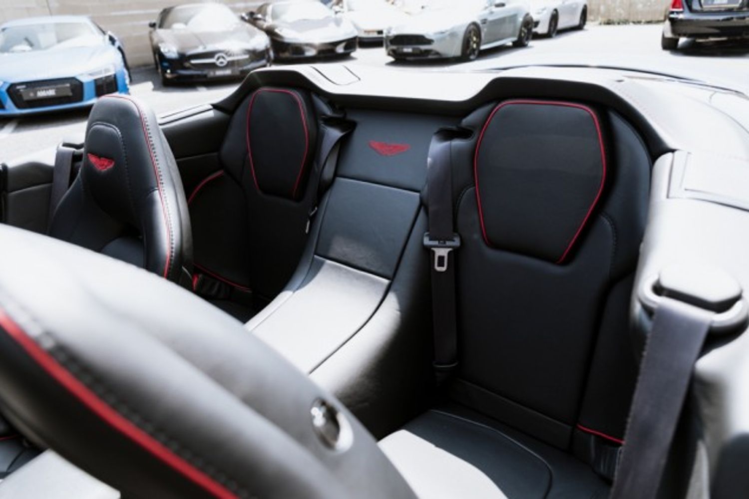 ASTON MARTIN VANQUISH CONVERTIBLE 5.9 V12 2DR AUTOMATIC