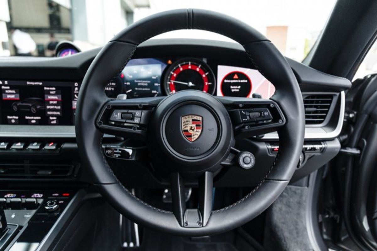 PORSCHE 911 992 3.0 Carrera 4S PDK
