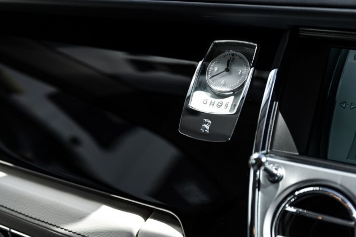 ROLLS-ROYCE GHOST SALOON 6.6 V12 SWB 4DR AUTOMATIC