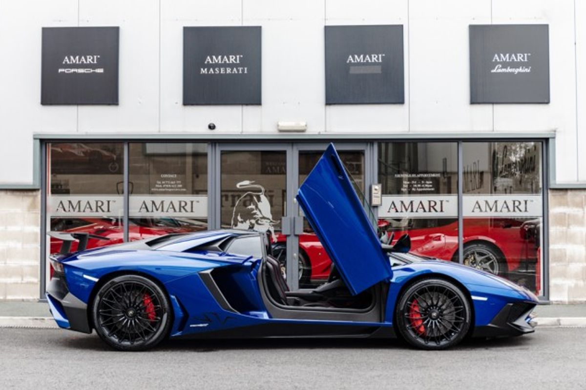 LAMBORGHINI AVENTADOR CONVERTIBLE 6.5 LP 750-4 SUPERVELOCE ROADSTER 2DR SEMI AUTOMATIC