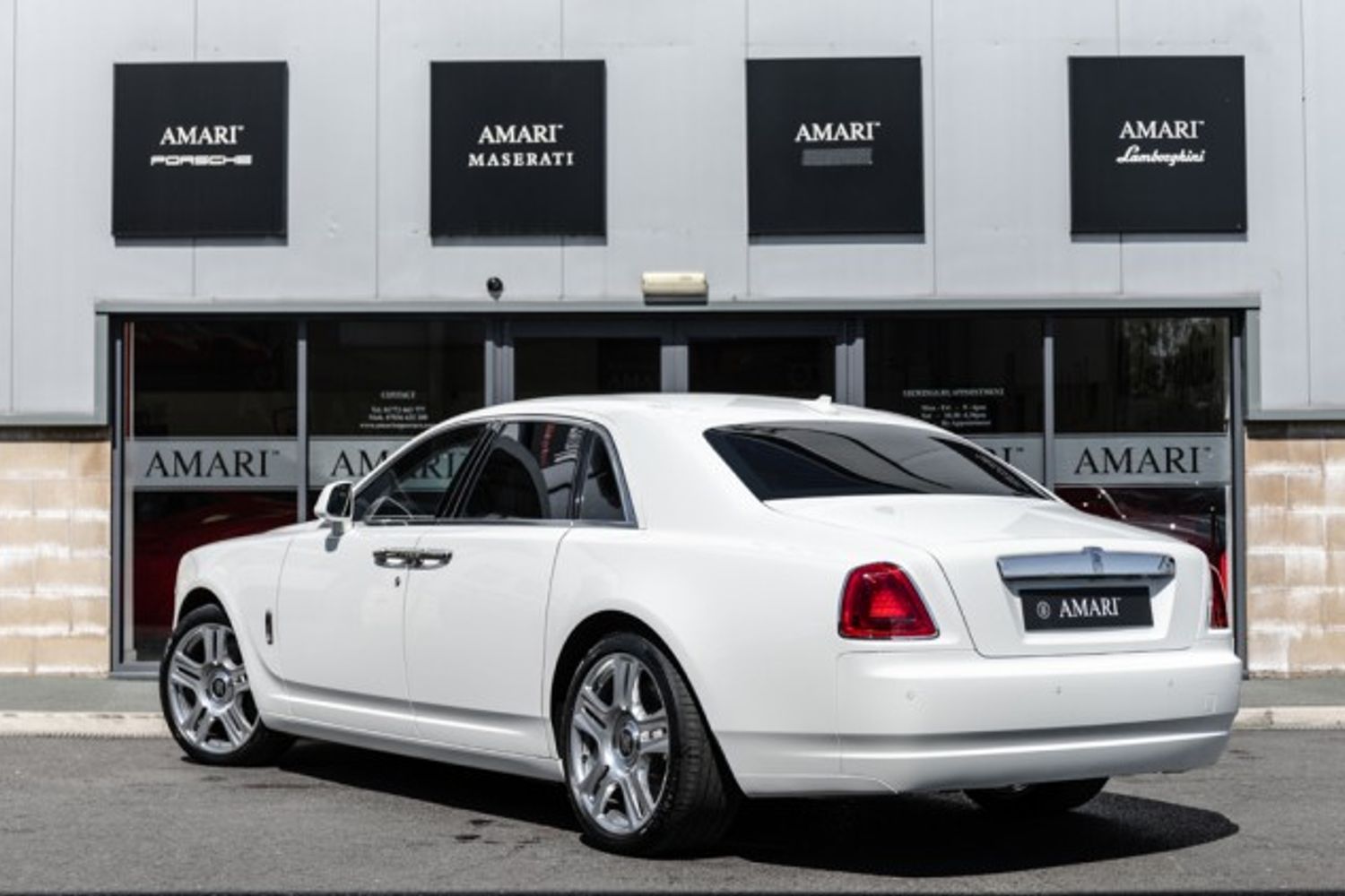 ROLLS-ROYCE GHOST SALOON 6.6 V12 SWB 4DR AUTOMATIC