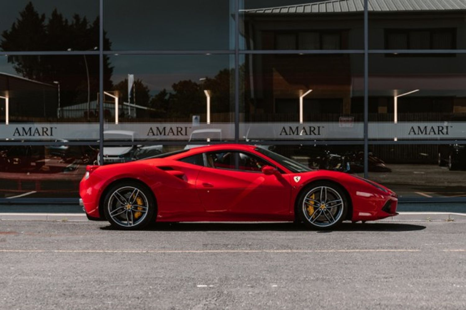 FERRARI 488 COUPE 3.9 GTB 2DR SEMI AUTOMATIC