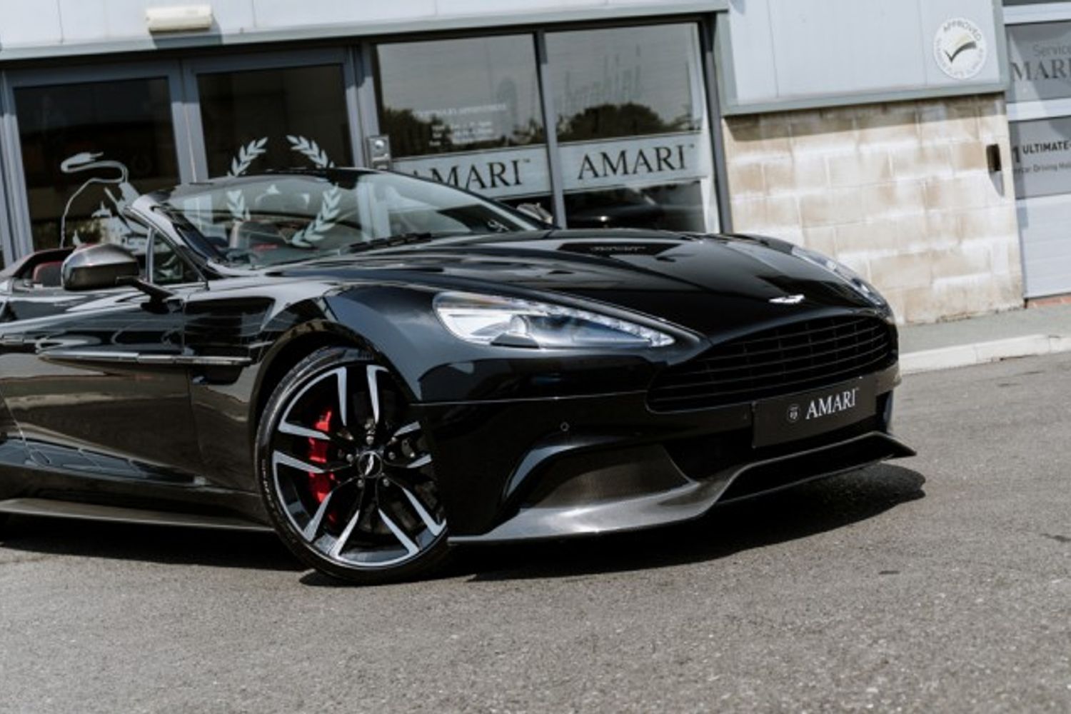 ASTON MARTIN VANQUISH CONVERTIBLE 5.9 V12 2DR AUTOMATIC