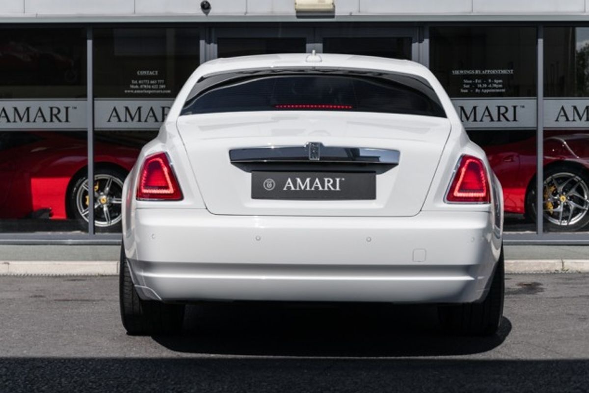 ROLLS-ROYCE GHOST SALOON 6.6 V12 SWB 4DR AUTOMATIC