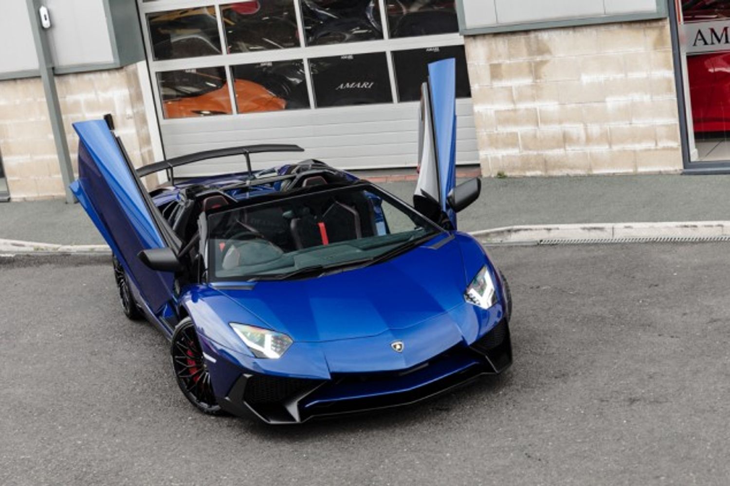 LAMBORGHINI AVENTADOR CONVERTIBLE 6.5 LP 750-4 SUPERVELOCE ROADSTER 2DR SEMI AUTOMATIC