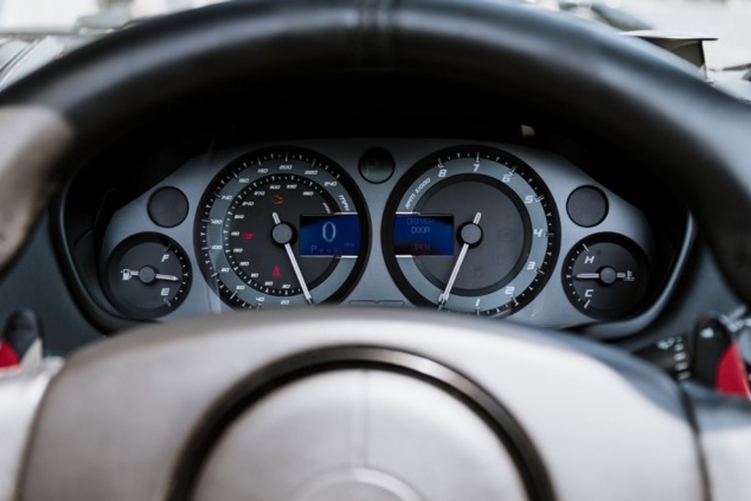 ASTON MARTIN VANQUISH CONVERTIBLE 5.9 V12 2DR AUTOMATIC
