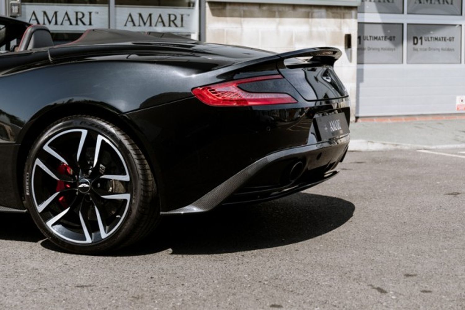 ASTON MARTIN VANQUISH CONVERTIBLE 5.9 V12 2DR AUTOMATIC