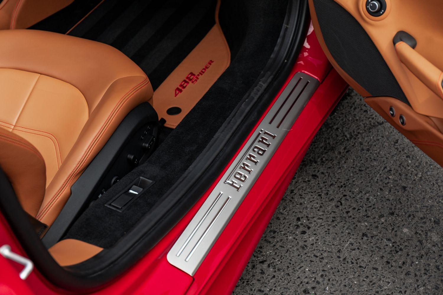 FERRARI 488 CONVERTIBLE 3.9 SPIDER 2DR SEMI AUTOMATIC