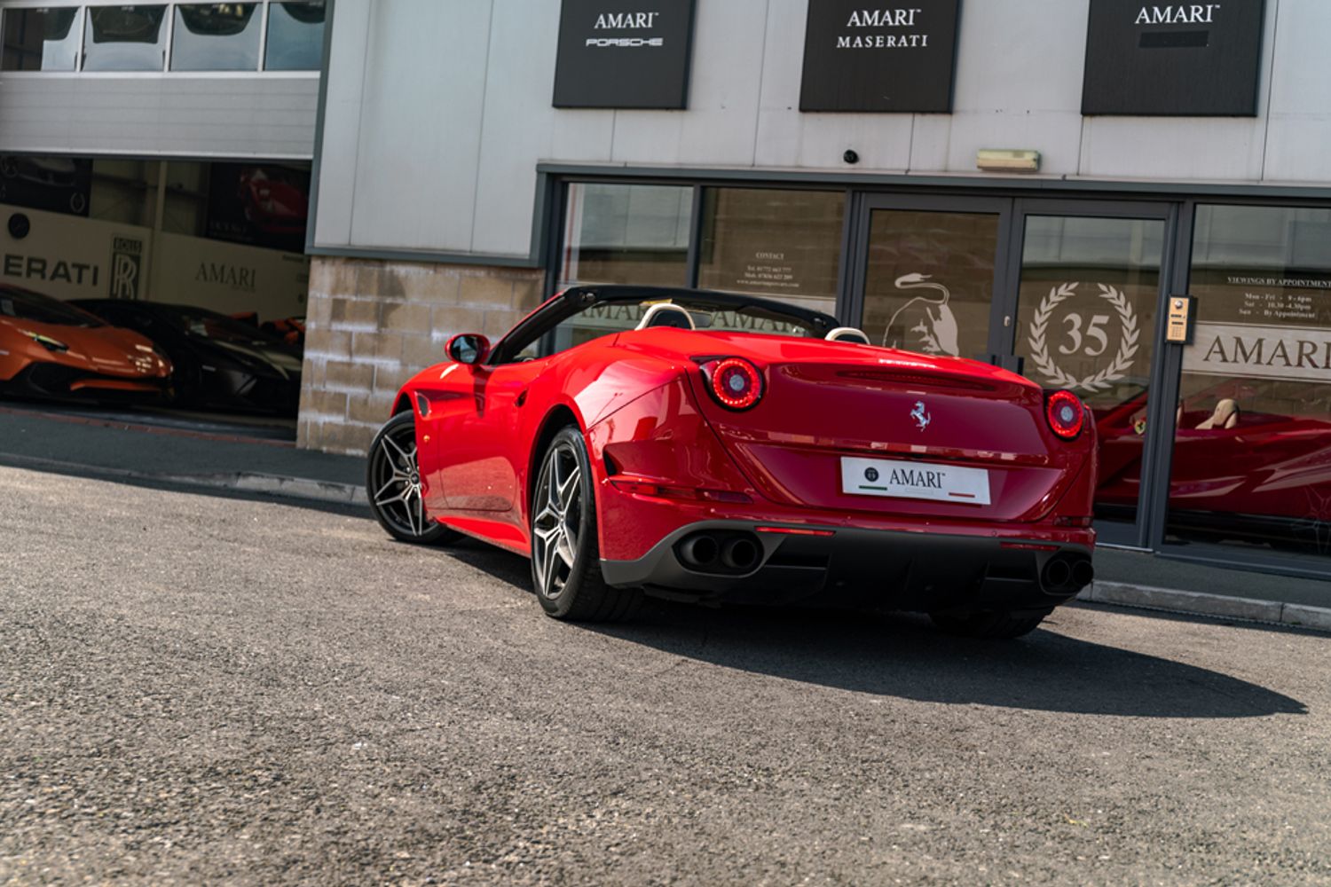 FERRARI CALIFORNIA CONVERTIBLE 3.9 DD 2DR SEMI AUTOMATIC