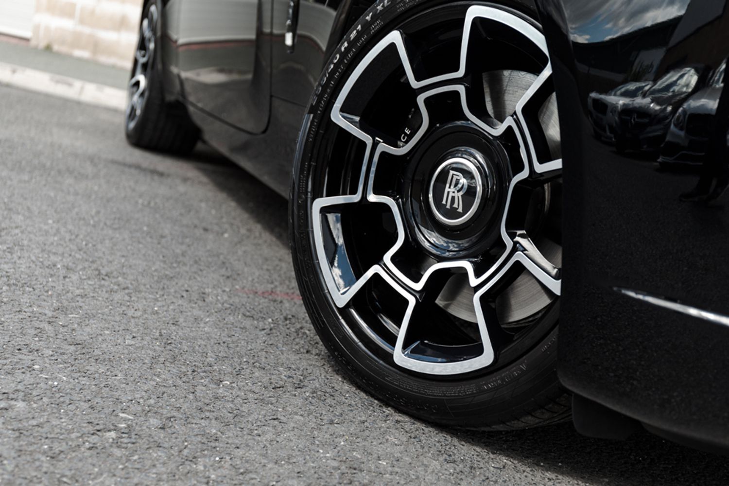 ROLLS-ROYCE WRAITH COUPE Black Badge 6.6 V12