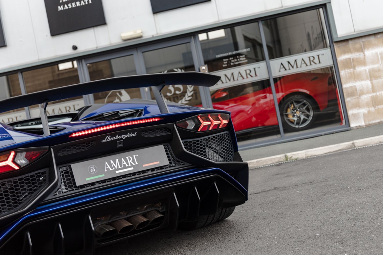 LAMBORGHINI AVENTADOR CONVERTIBLE 6.5 LP 750-4 SUPERVELOCE ROADSTER 2DR SEMI AUTOMATIC