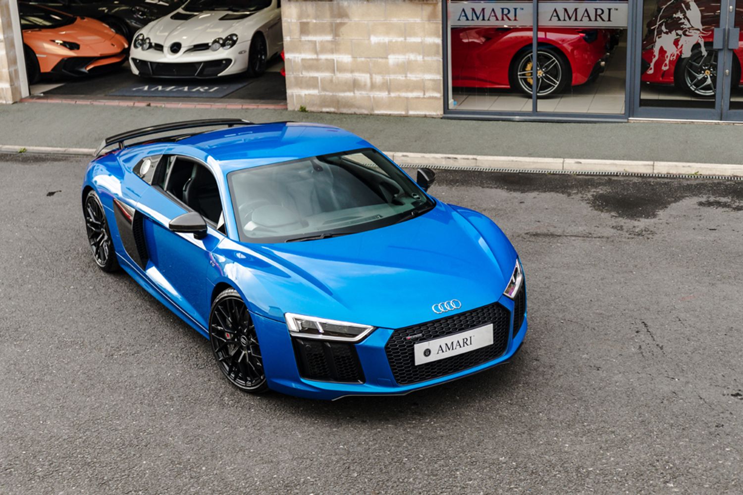 AUDI R8 COUPE 5.2 V10 PLUS QUATTRO 2DR SEMI AUTOMATIC