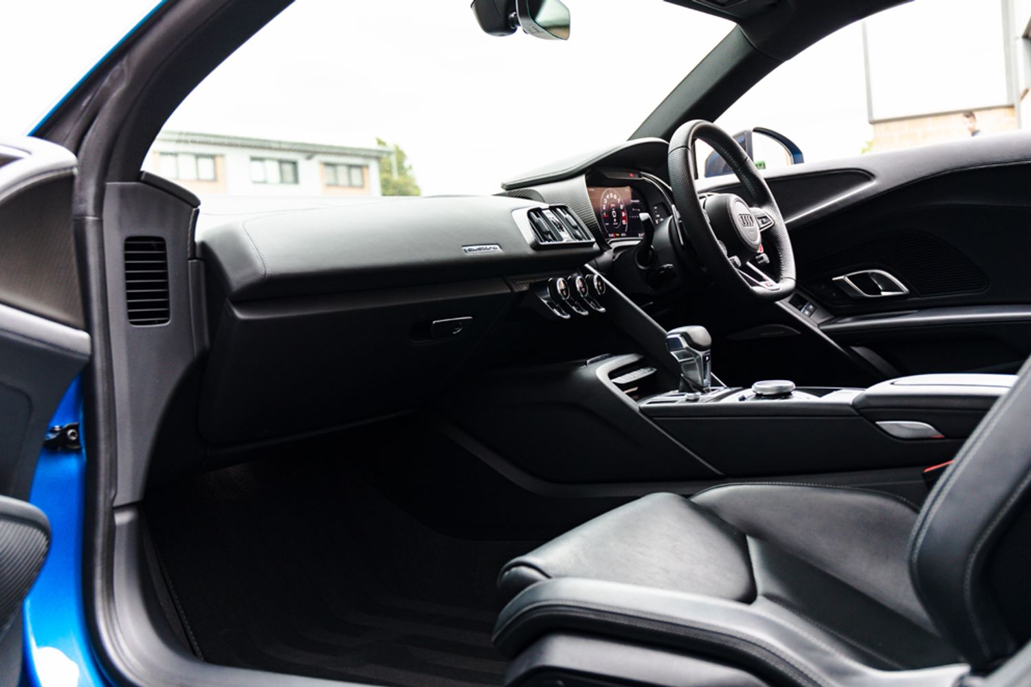 AUDI R8 COUPE 5.2 V10 PLUS QUATTRO 2DR SEMI AUTOMATIC