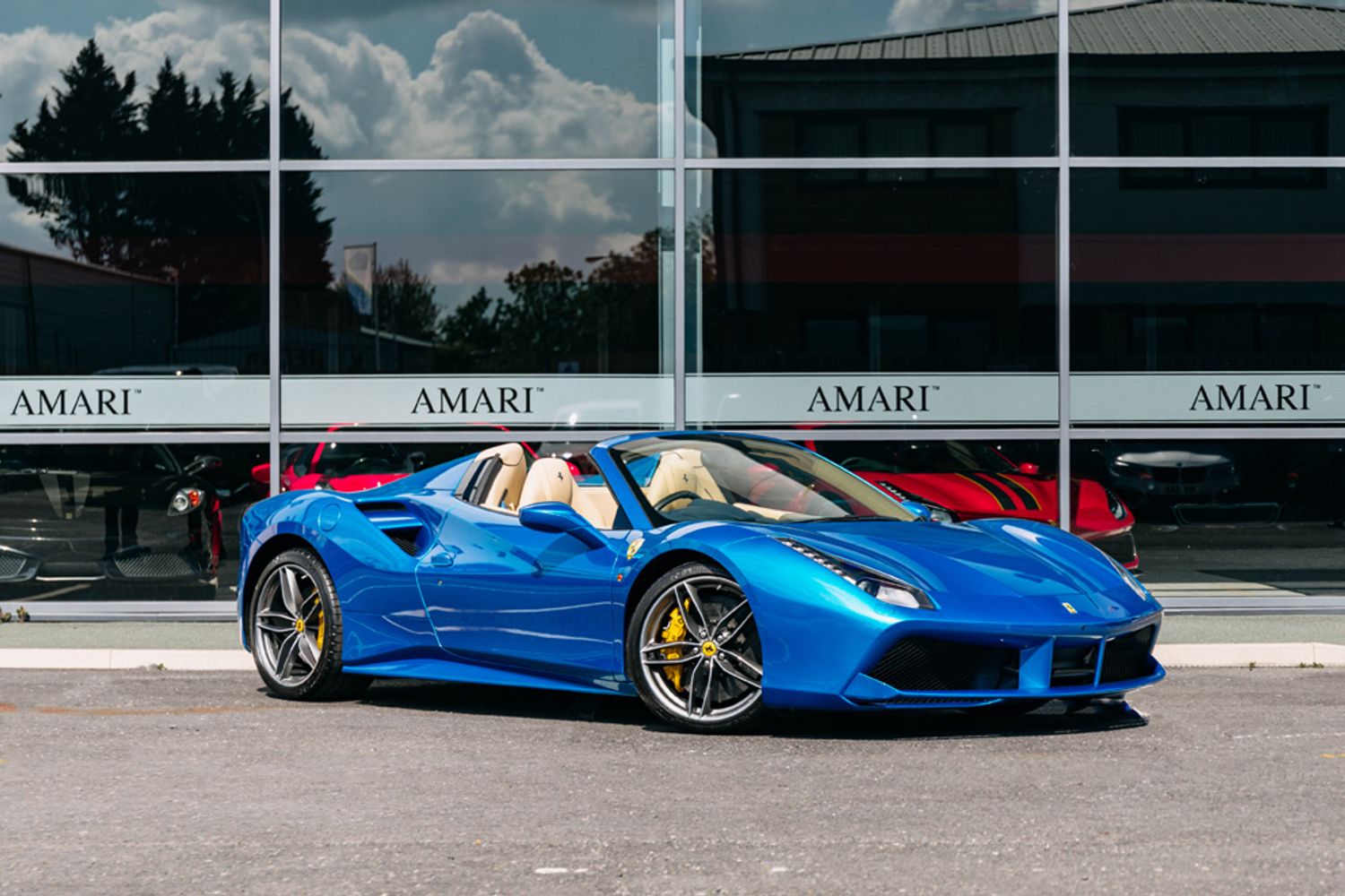 FERRARI 488 CONVERTIBLE 3.9 SPIDER 2DR SEMI AUTOMATIC