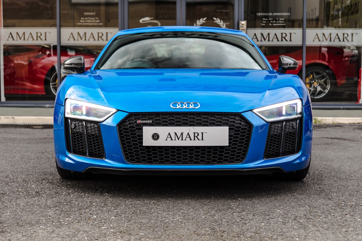 AUDI R8 COUPE 5.2 V10 PLUS QUATTRO 2DR SEMI AUTOMATIC