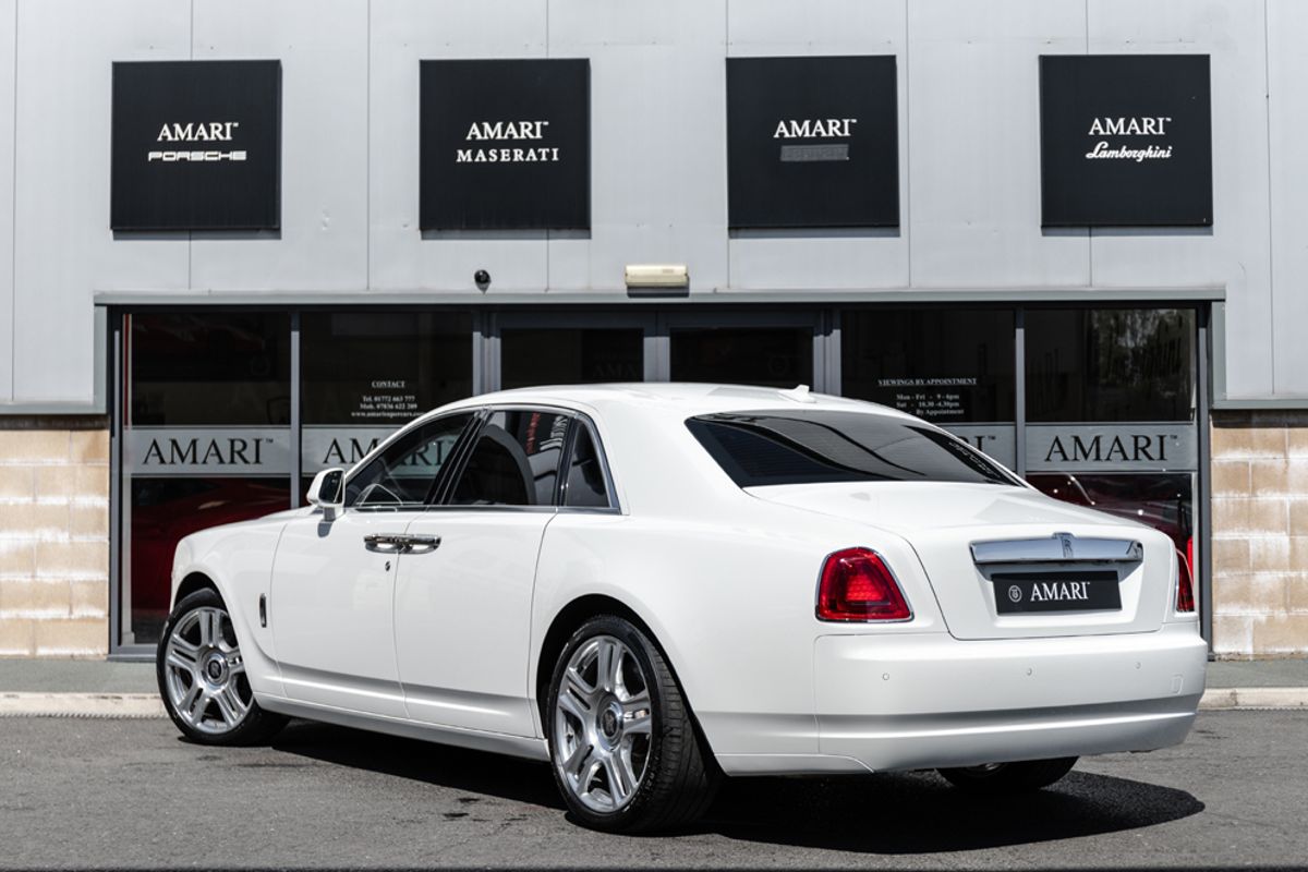 ROLLS-ROYCE GHOST SALOON 6.6 V12 SWB 4DR AUTOMATIC