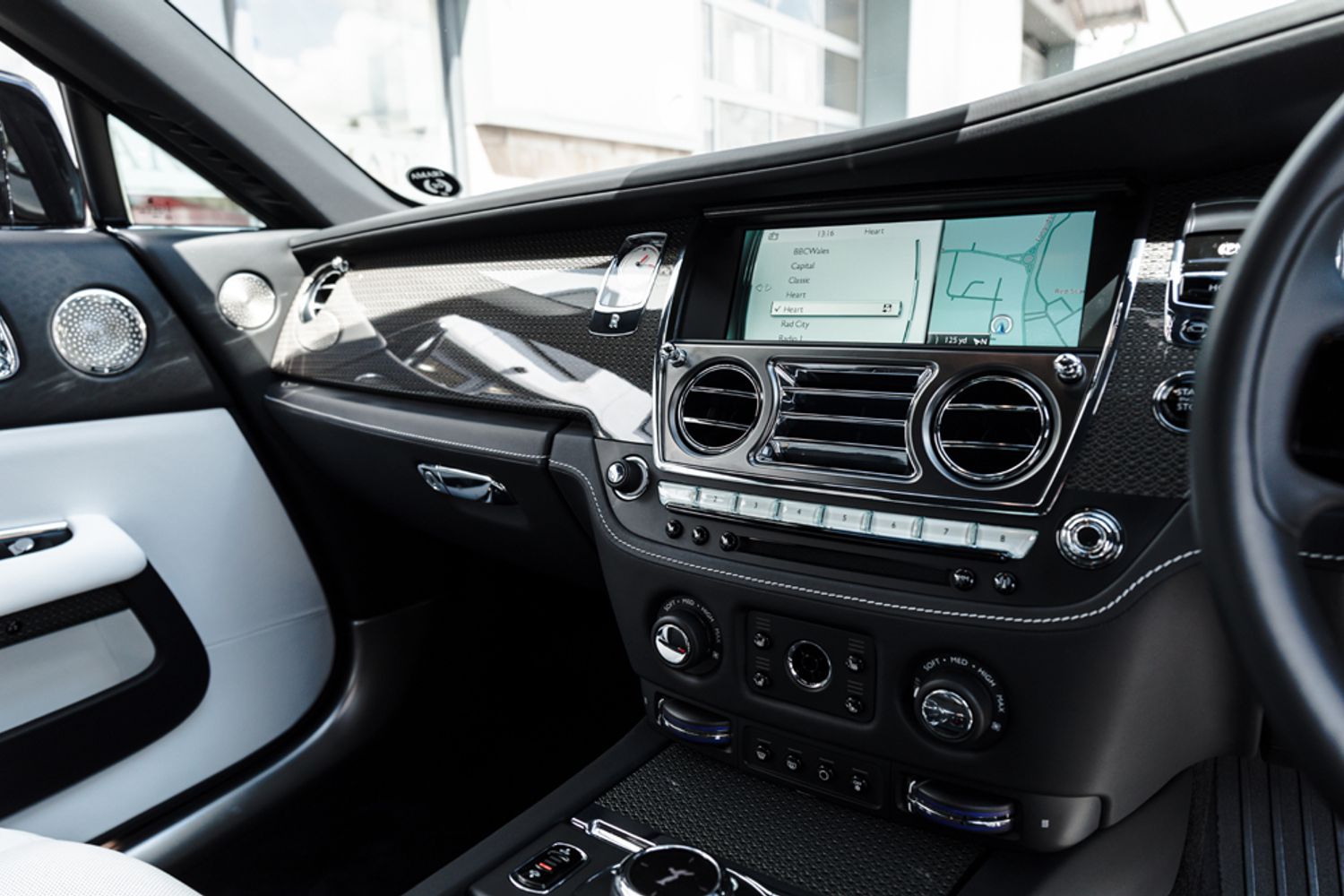ROLLS-ROYCE WRAITH COUPE Black Badge 6.6 V12