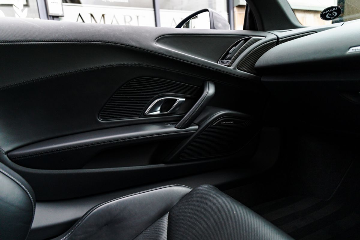 AUDI R8 COUPE 5.2 V10 PLUS QUATTRO 2DR SEMI AUTOMATIC