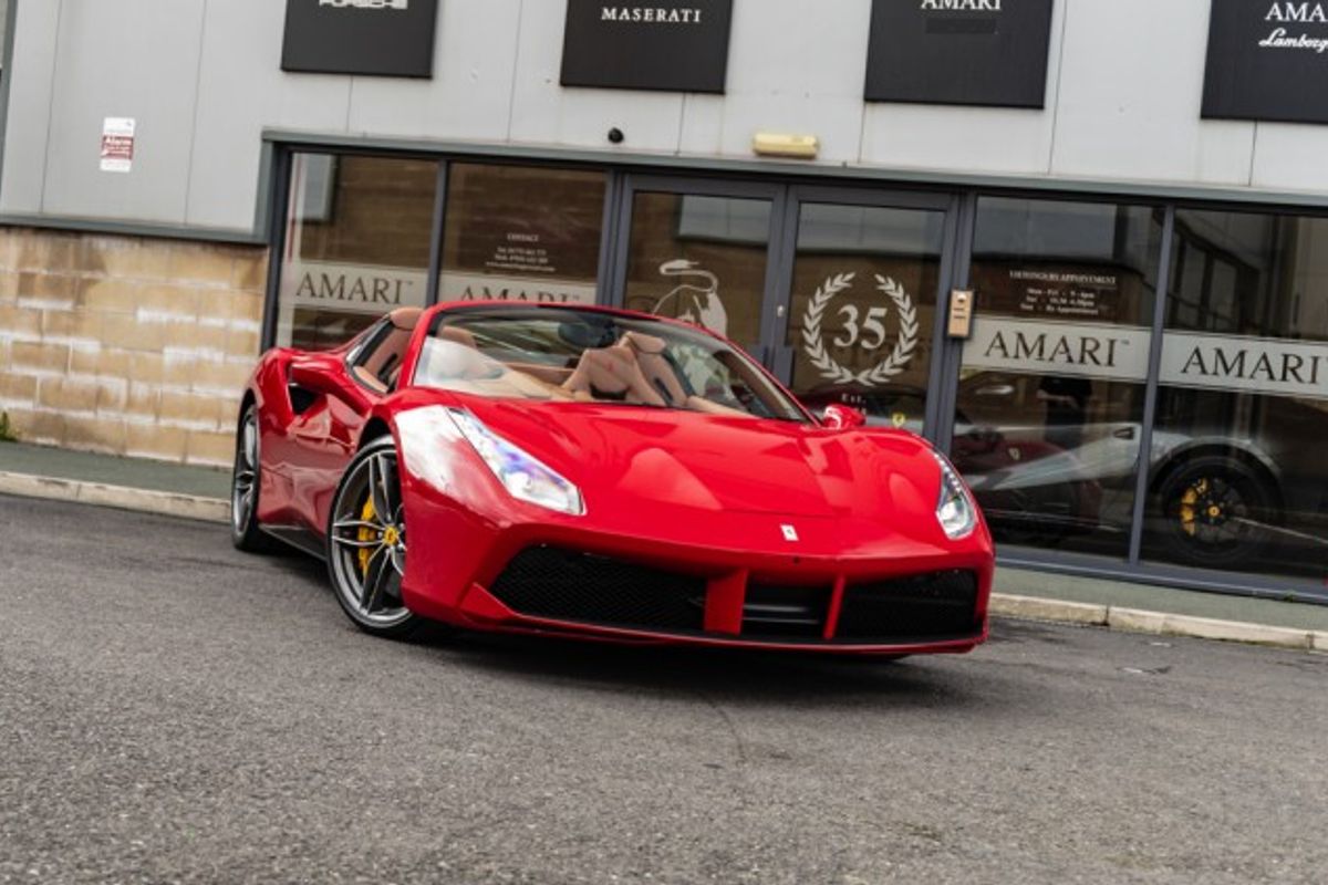 FERRARI 488 CONVERTIBLE 3.9 SPIDER 2DR SEMI AUTOMATIC