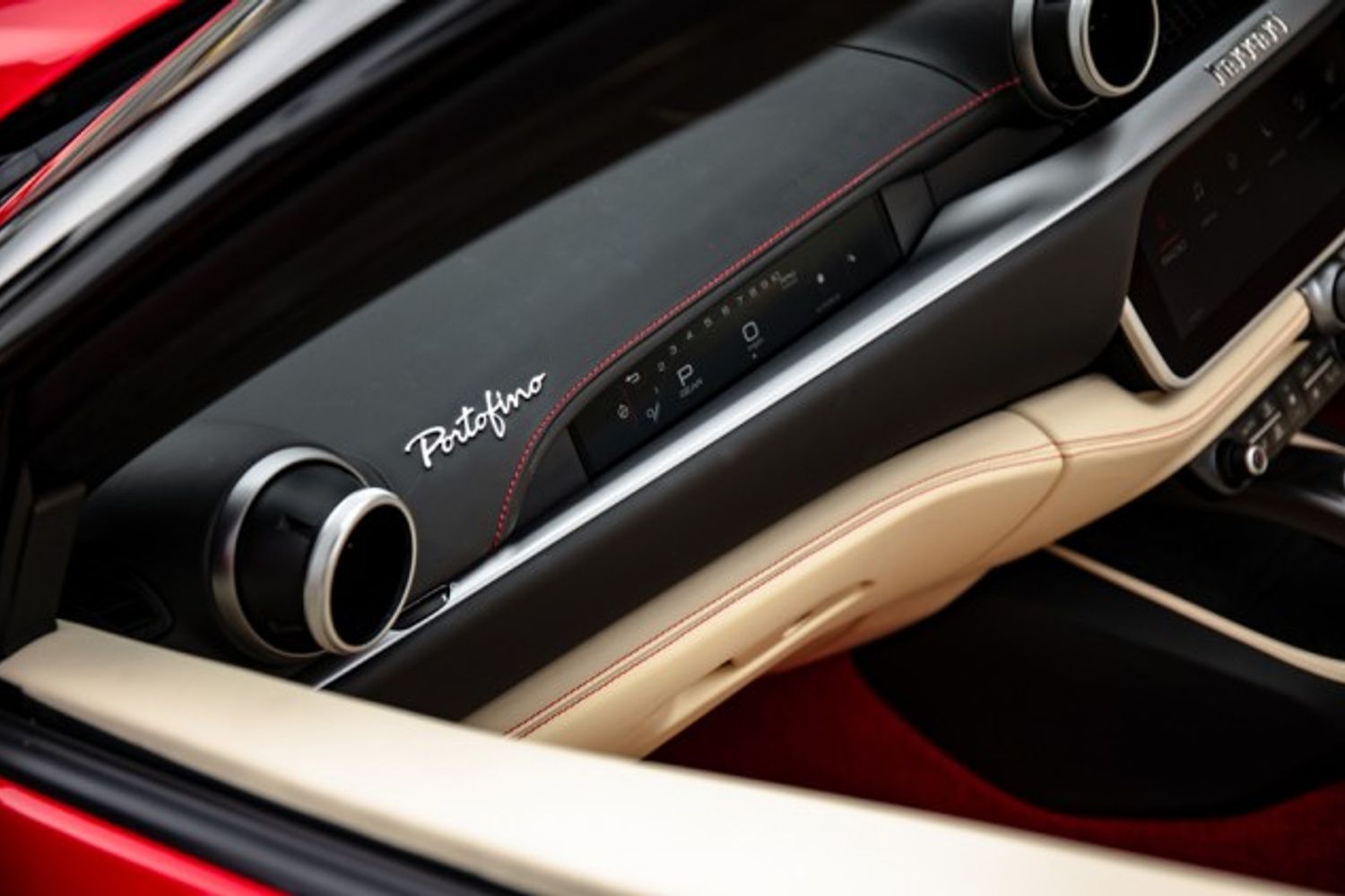 FERRARI PORTOFINO CONVERTIBLE 3.9 BCA 2DR SEMI AUTOMATIC