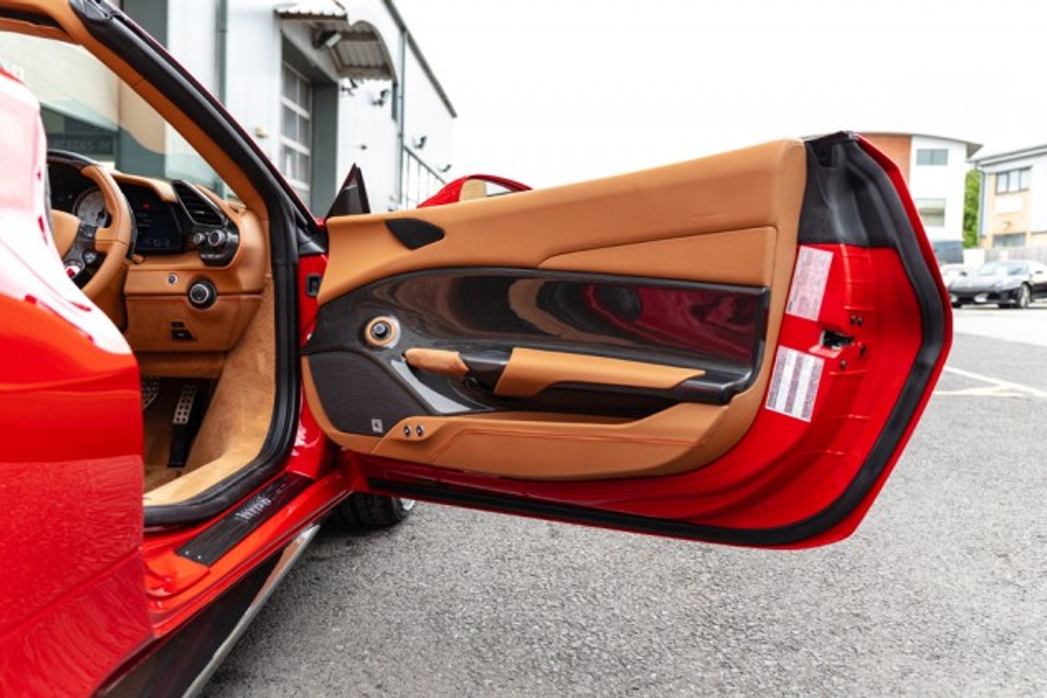 FERRARI 488 CONVERTIBLE 3.9 SPIDER 2DR SEMI AUTOMATIC