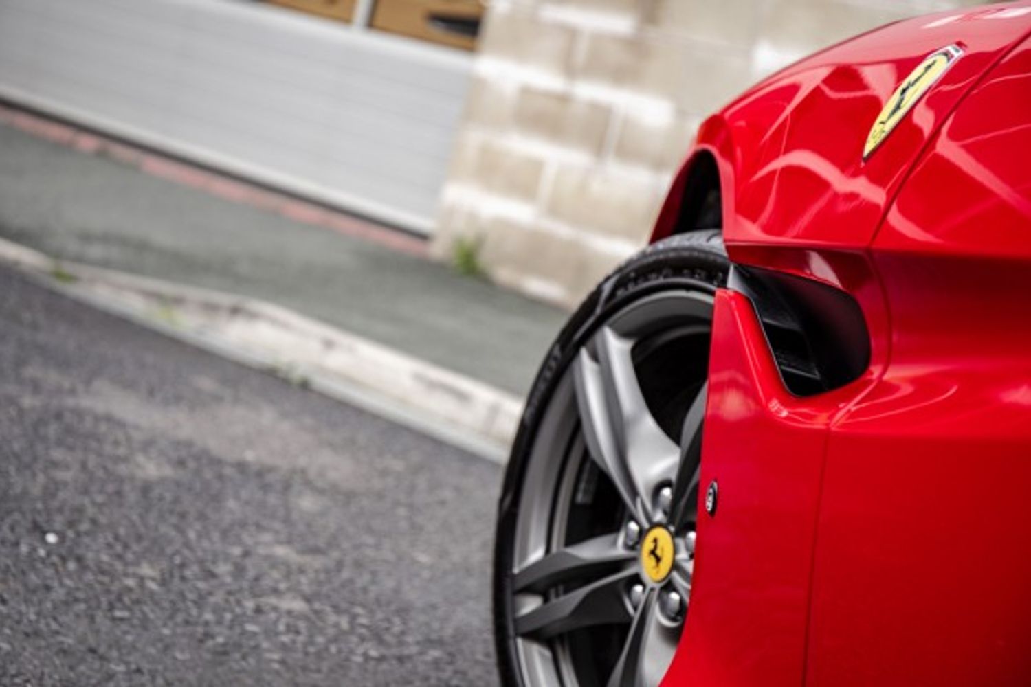 FERRARI PORTOFINO CONVERTIBLE 3.9 BCA 2DR SEMI AUTOMATIC