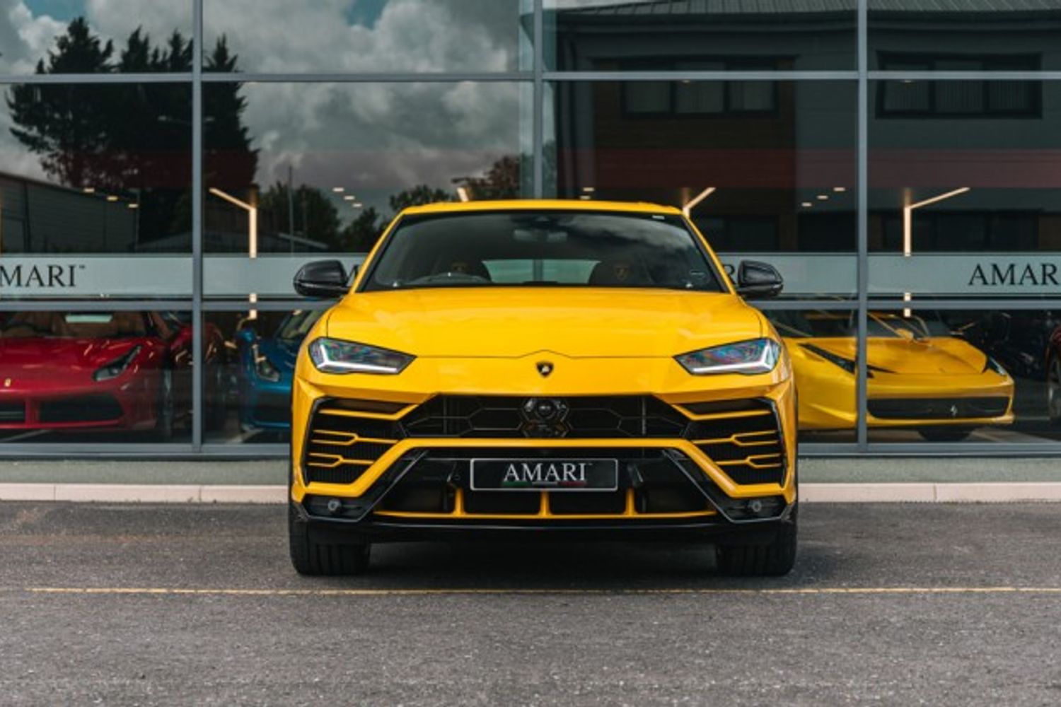 LAMBORGHINI URUS ESTATE 4.0 V8 5DR AUTOMATIC